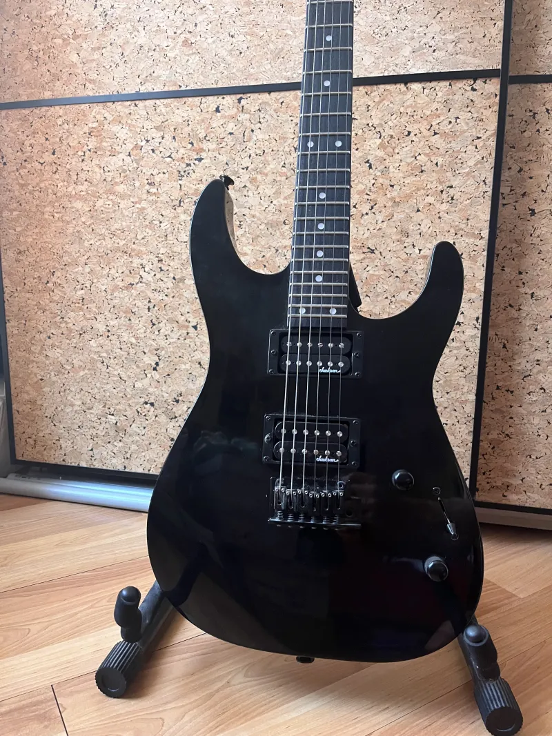 Jackson JS11 dinky Electric guitar