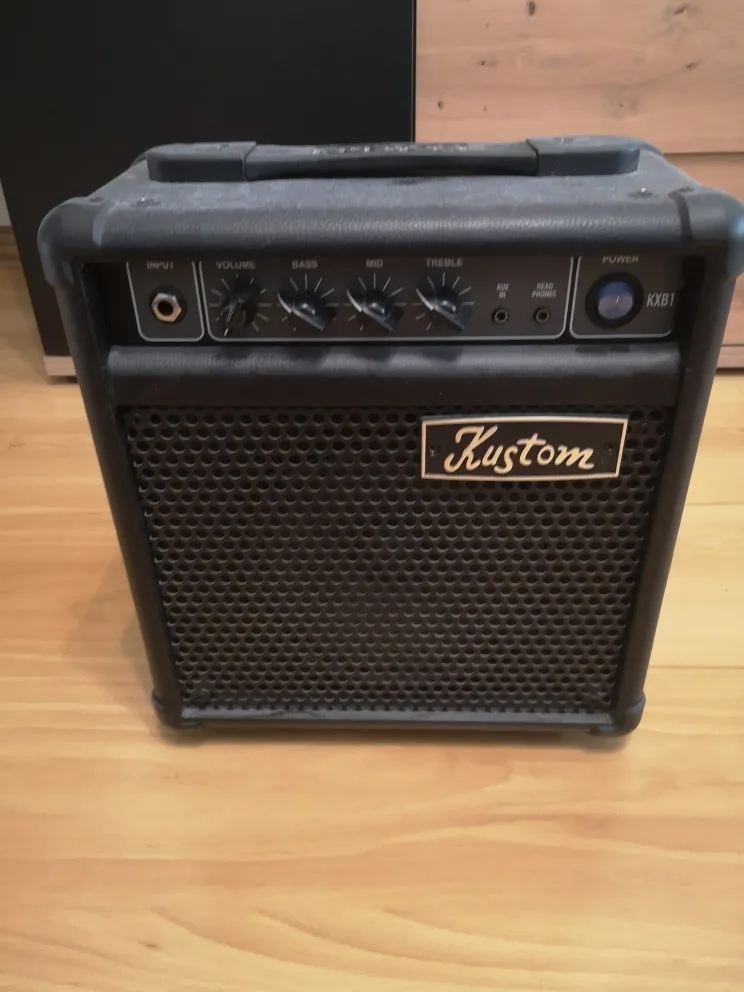 Kustom KXB1 Bass Combo