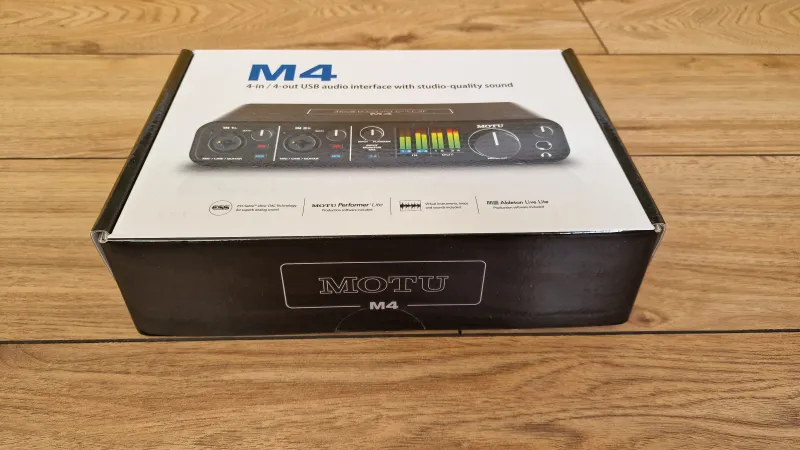 MOTU M4 Externá zvuková karta