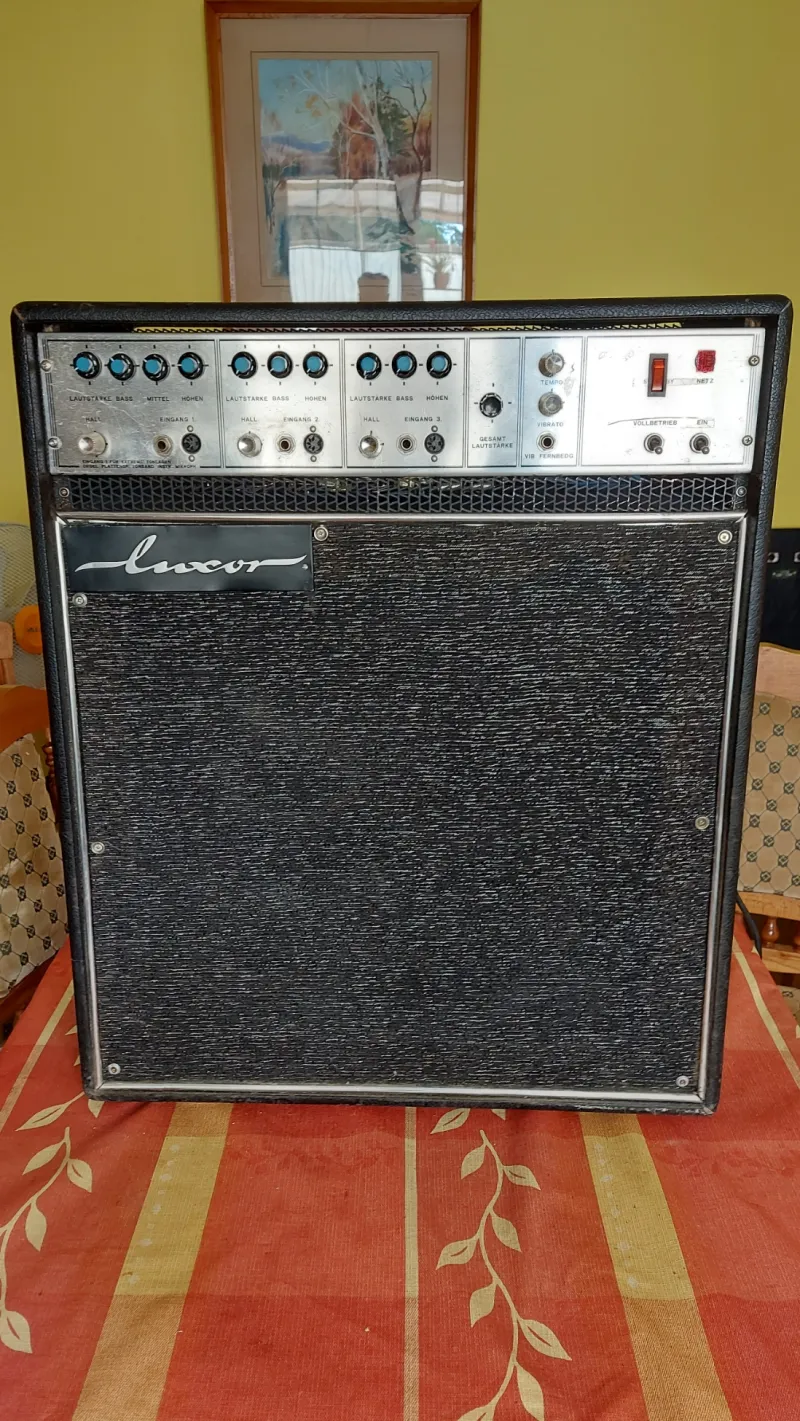 Suprem Luxor 60 Gitarrecombo