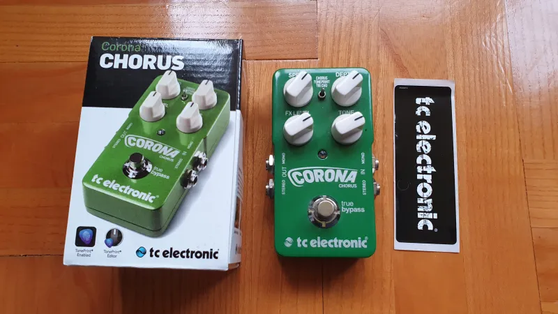 TC Electronic Corona kórus Analóg kórus