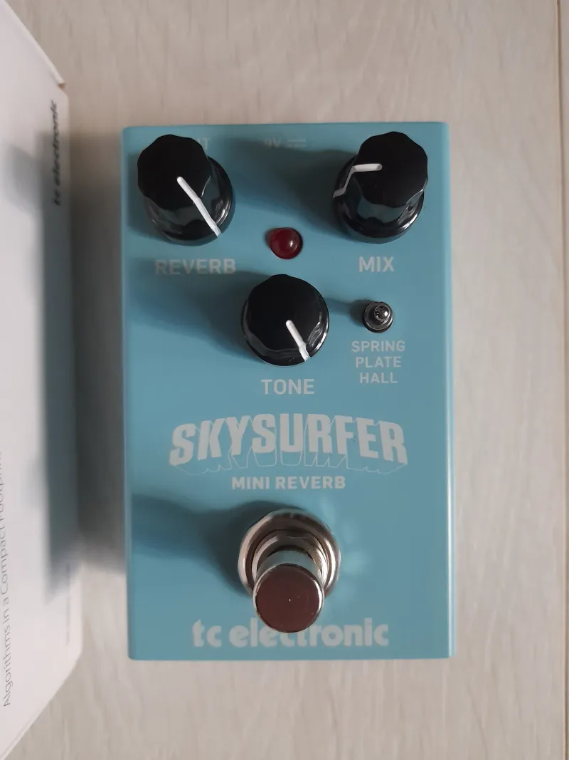TC Electronic Skysurfer Mini Reverb Effekt pedál