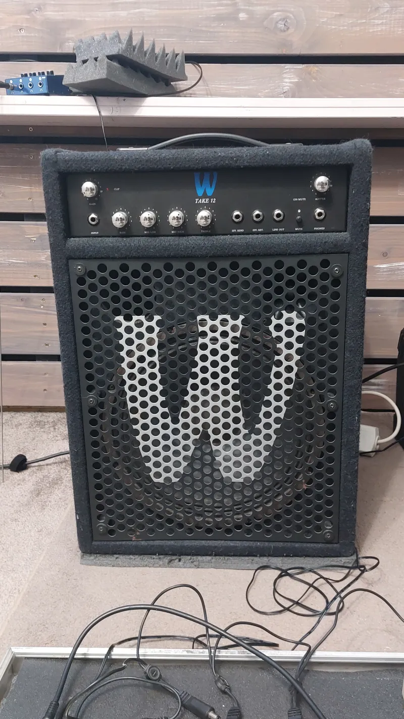 Warwick Take 12 Bass guitar combo amp