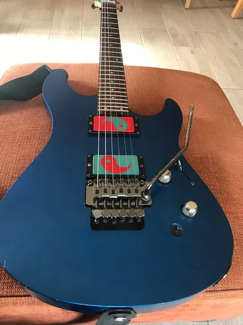 YAMAHA  Elektromos gitár