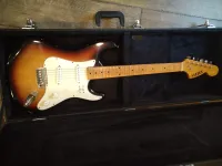- Japán VOLBES Stratocaster - Japán VOLBES Stratocaster