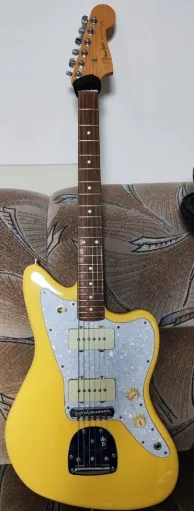 Fender JazzMaster with CuNiFe pickup + Fender tok Fender JazzMaster with CuNiFe pickup + Fender tok