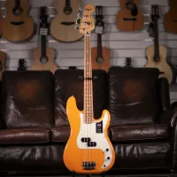 Fender Precision bass Bass Gitarre - Pethő Marcell [Today, 4:30 am]