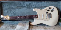 Fender Standard Stratocaster Fender Standard Stratocaster