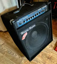 Harley Benton HB-100B Basszuskombó - József Kovács [Tegnapelőtt, 12:49]
