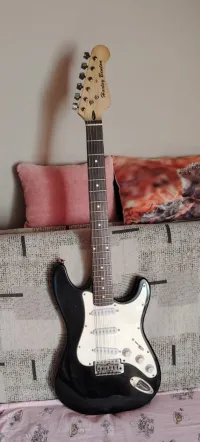 Harley Benton Stratocaster Harley Benton Stratocaster