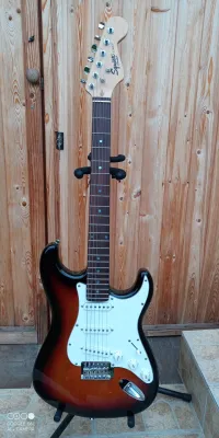 Squier Stratocaster Squier Stratocaster