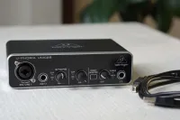 Behringer U-Phoria UMC22 USB Zvukové rozhranie - enemyzZ [Today, 10:51 pm]