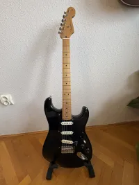 Fender Delux Powehouse Stratocaster Fender Delux Powehouse Stratocaster