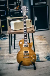 Gibson Gibson Les Paul Kirk Hammett Greeny Standard Gibson Gibson Les Paul Kirk Hammett Greeny Standard