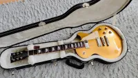 Gibson Les Paul Deluxe Gold Top E-Gitarre - Pepee [Today, 11:21 am]