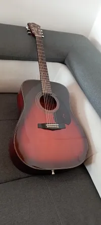 Ibanez V310TV japán, keménytokkal