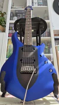 Sterling Majesty MAJ100 Siberian Sapphire Elektrická gitara - Drubi László [Today, 9:04 pm]