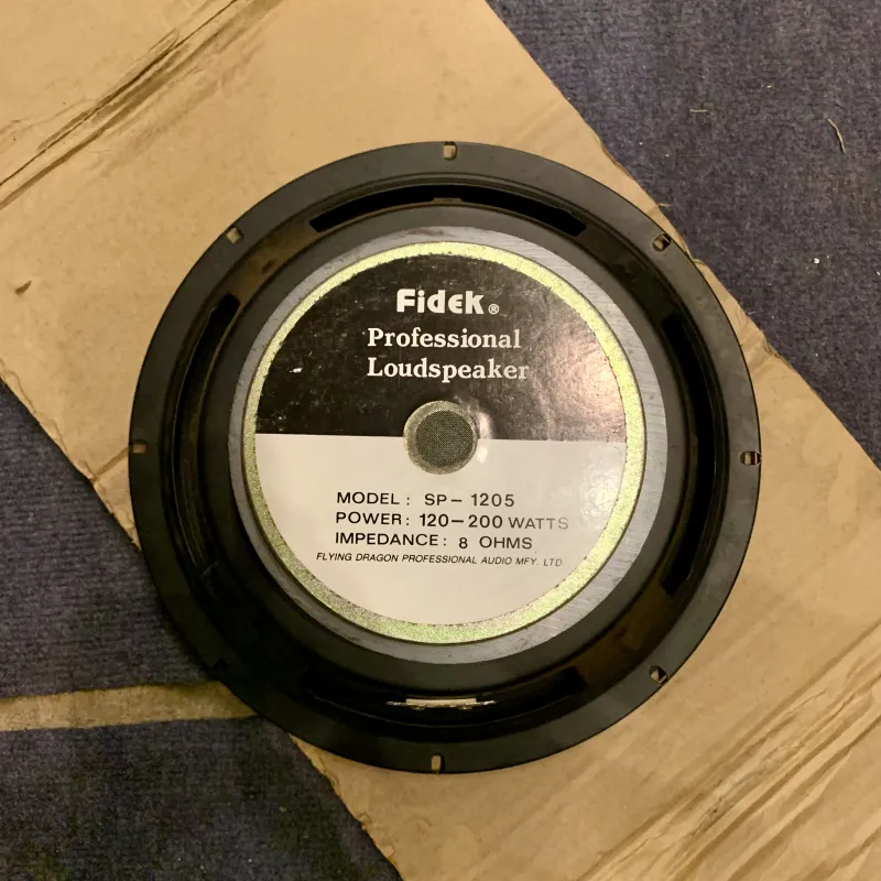 - Fidek SP 1205 speaker Altavoz