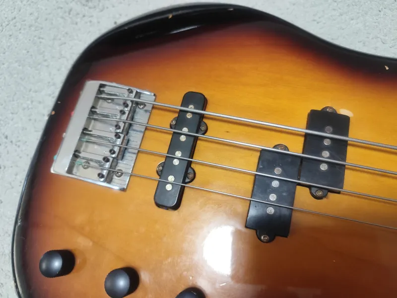 Applause PJ Bass Gitarre