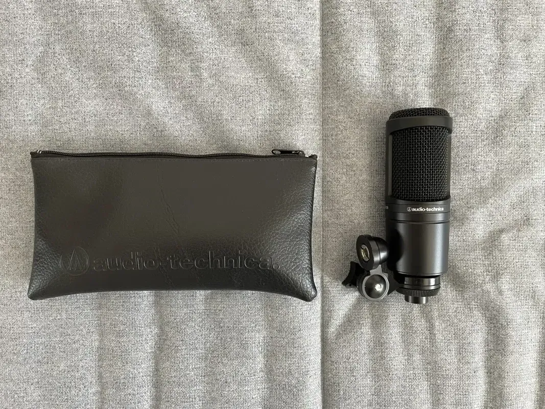 Audio-Technica AT2020 Micrófono de condensador