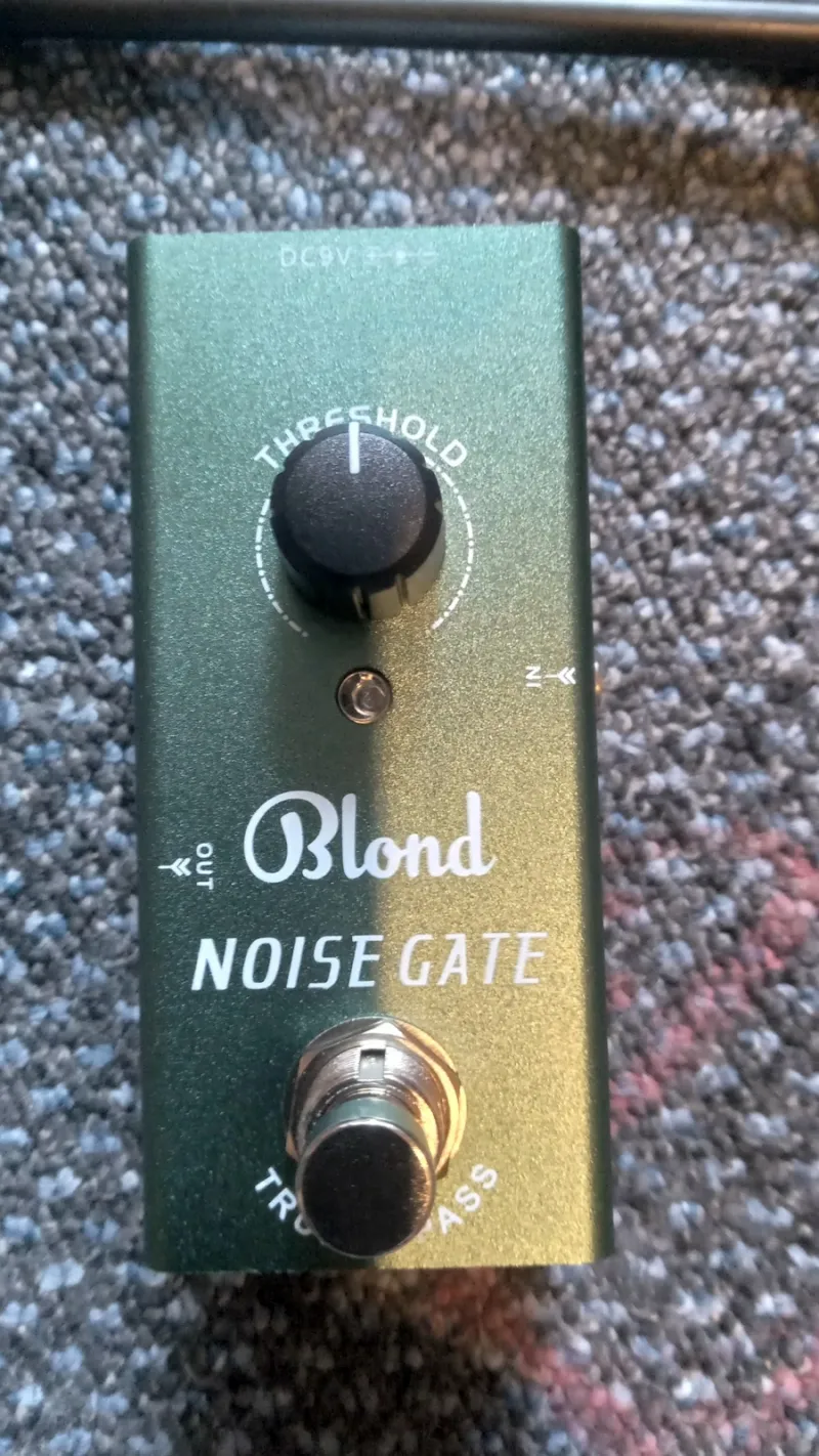 Blond Noise Gate Effect pedal