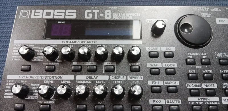 BOSS GT 8 Multieffekt