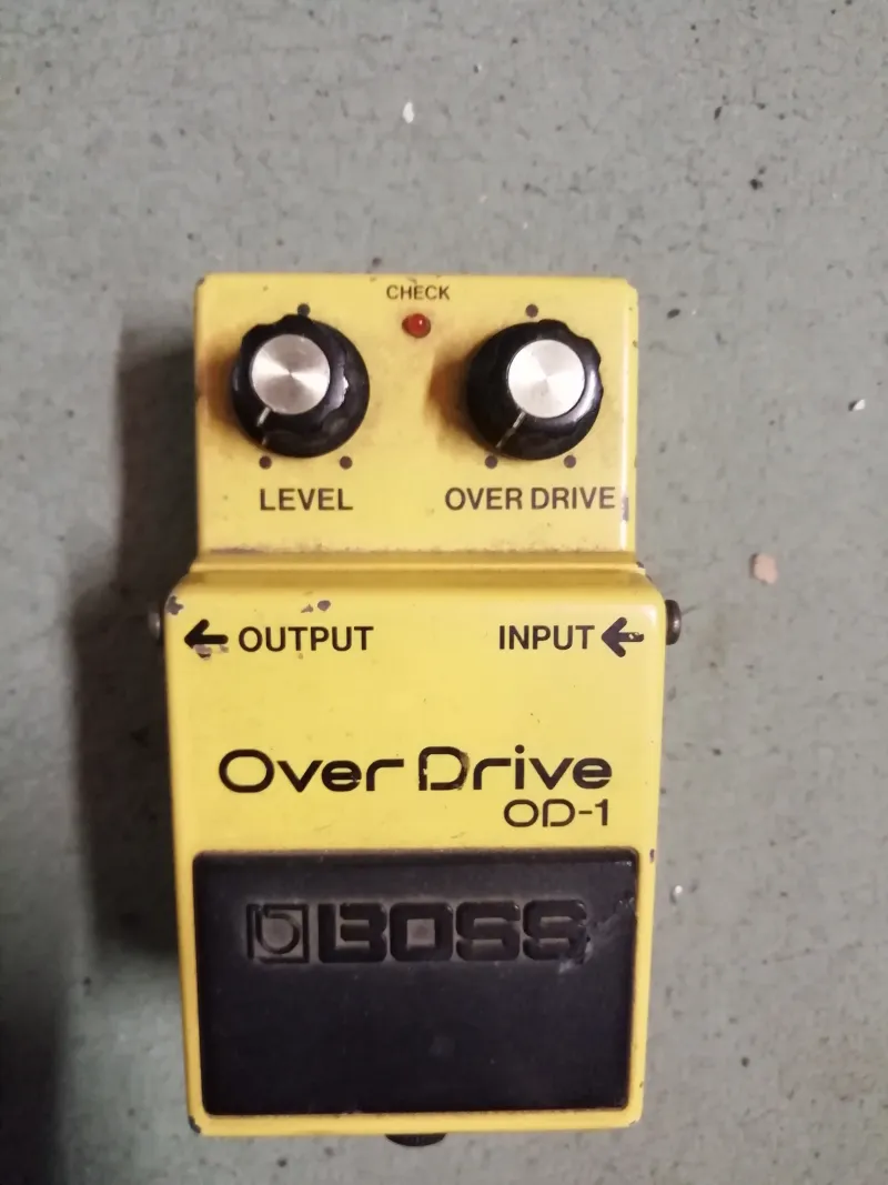 BOSS OD-1 Efekt