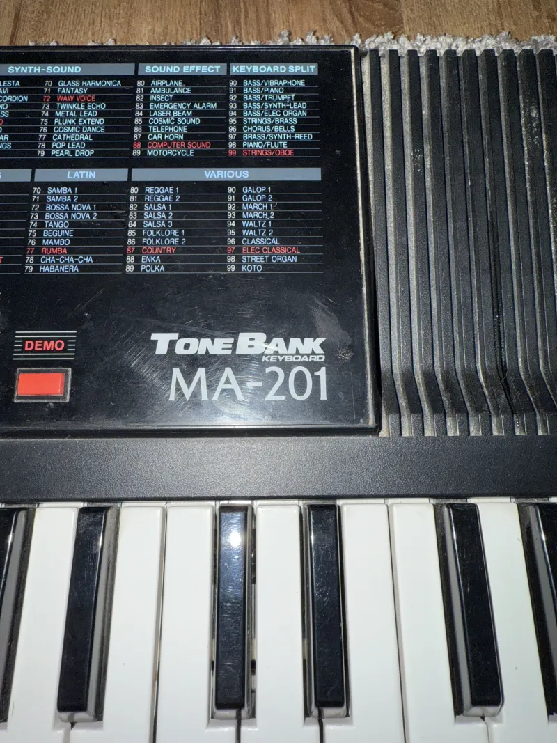 Casio MA-201 Szintetizátor