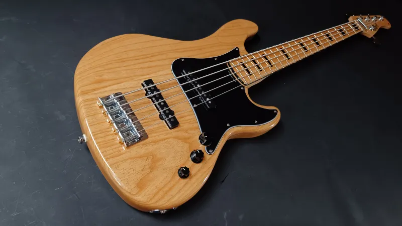 Cort GB55JJ Basszusgitár 5 húros