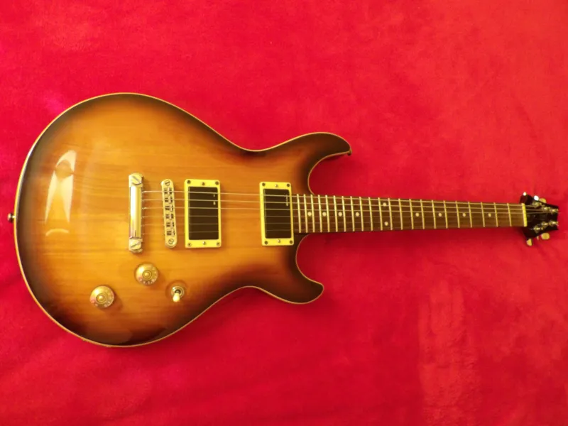 Cort M520DC EMG tuninggal Elektromos gitár