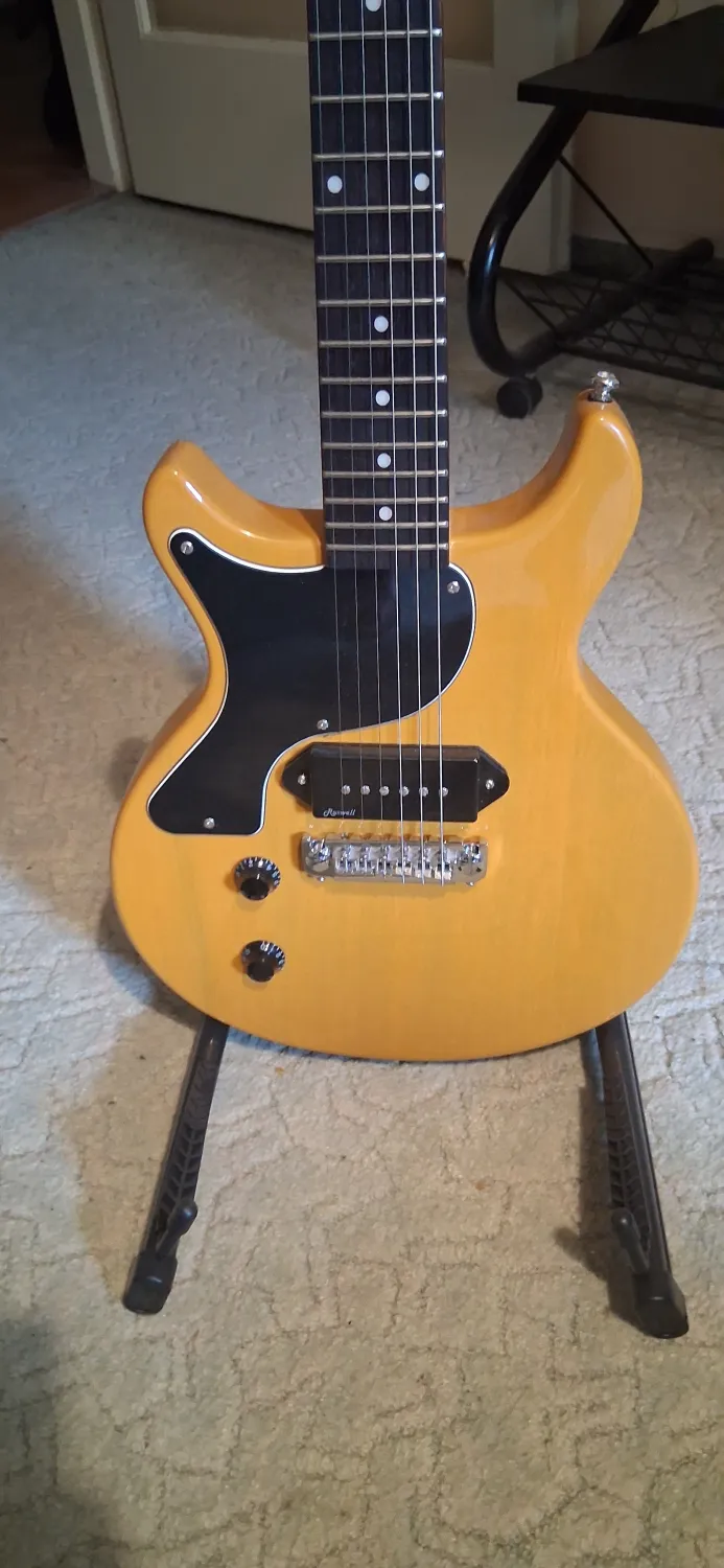 Harley Benton  Electric guitar