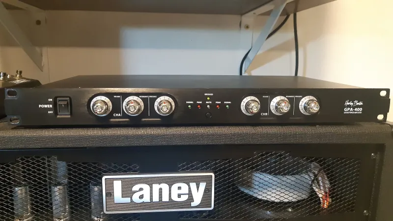 Harley Benton GPA-400 Výkonový zosilňovač