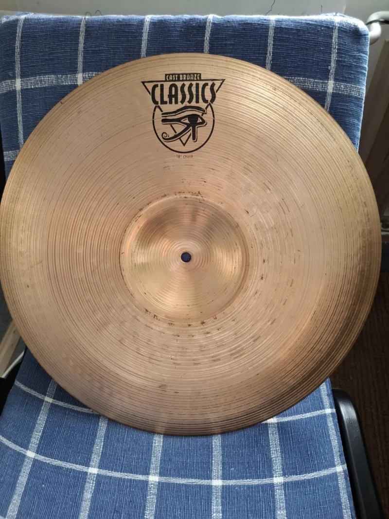 Meinl Classics 18 china Tschinelle 