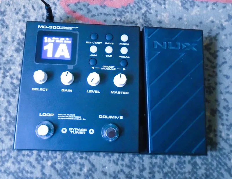 Nux MG-300 Multieffekt