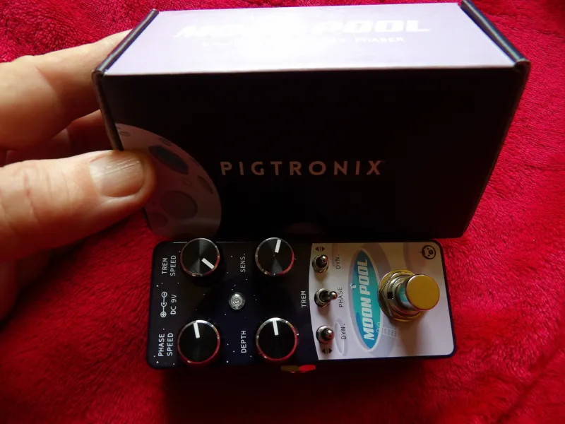 Pigtronix Moon Pool Phaser és Tremoló Pedal de efecto