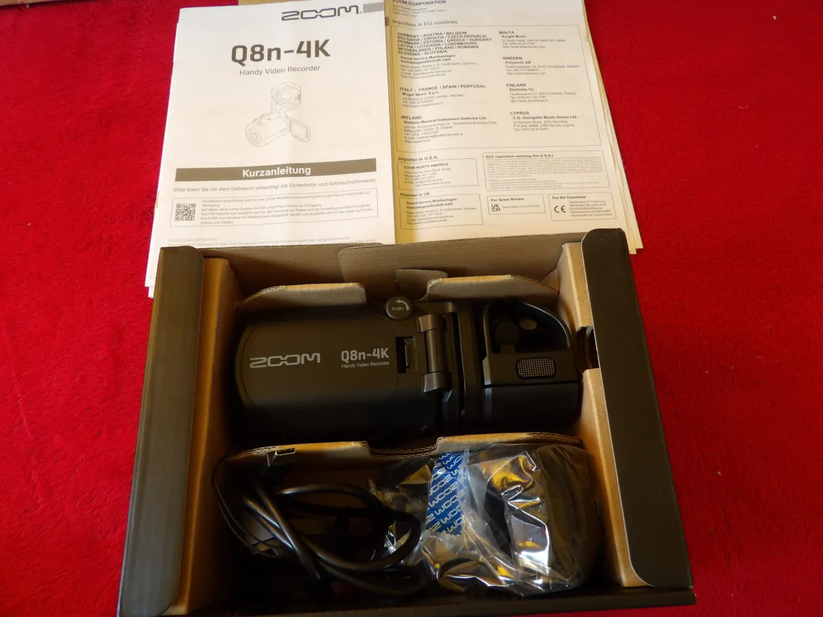 Zoom Q8n-4K kézi videófelvevő Kamera