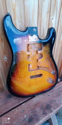 - Stratocaster - Stratocaster
