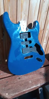 - Stratocaster - Stratocaster