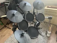 Alesis Surge Mesh Kit Alesis Surge Mesh Kit