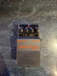 BOSS MT-2 Metal Zone BOSS MT-2 Metal Zone
