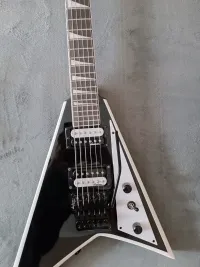 Jackson JS Series Rhoads JS32 AH Jackson JS Series Rhoads JS32 AH