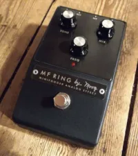 Moog MINIFOOGER MF RING Efektový pedál - Barabás Tamás [Yesterday, 11:43 pm]