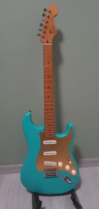 Squier 40th anniversary Stratocaster vintage Edition E-Gitarre - Bazsi [Today, 9:28 pm]
