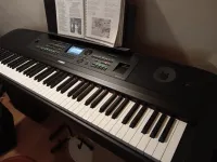 YAMAHA DGX-670b YAMAHA DGX-670b