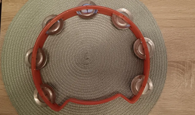 -  Tambourine