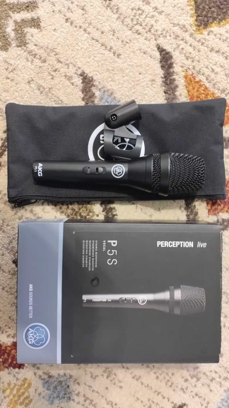 AKG P5S Micrófono