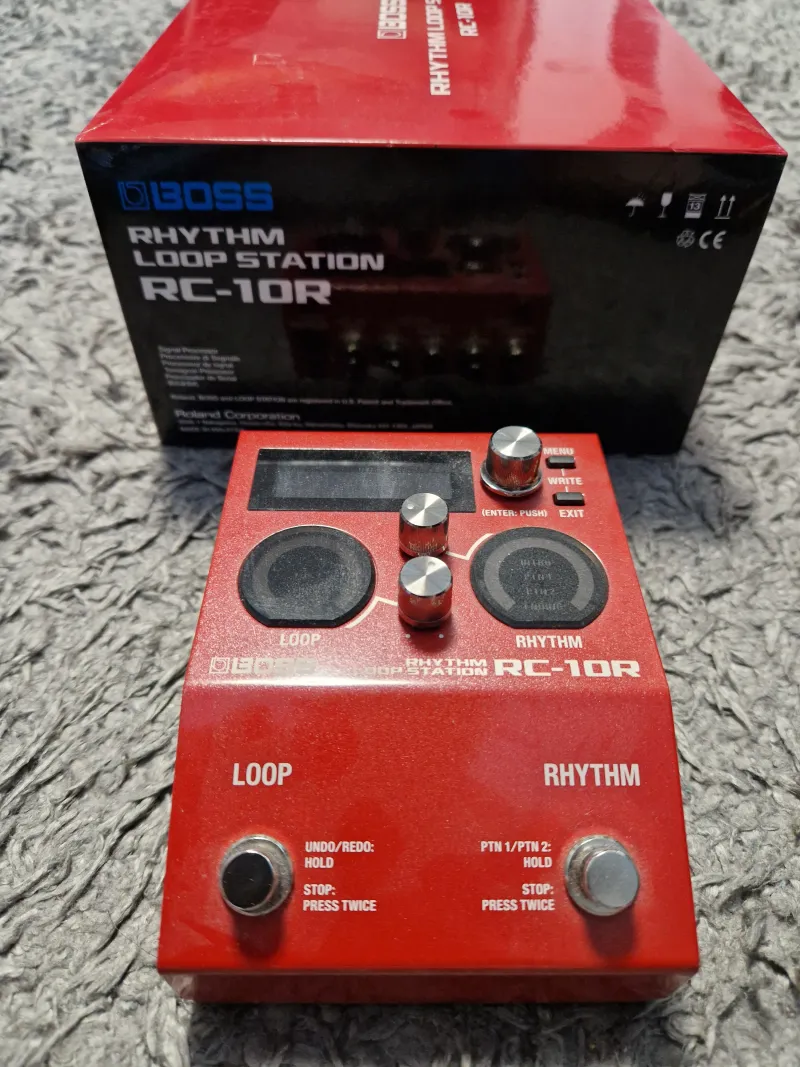BOSS Rc-10r Loop station