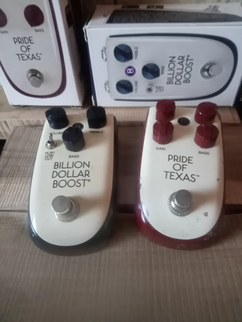 Danelectro Billionerie Boost, Pride of Texas Effect pedal