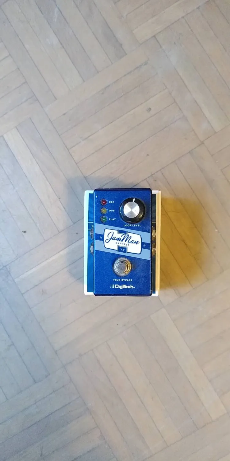 Digitech JamMan Express XT Loop station