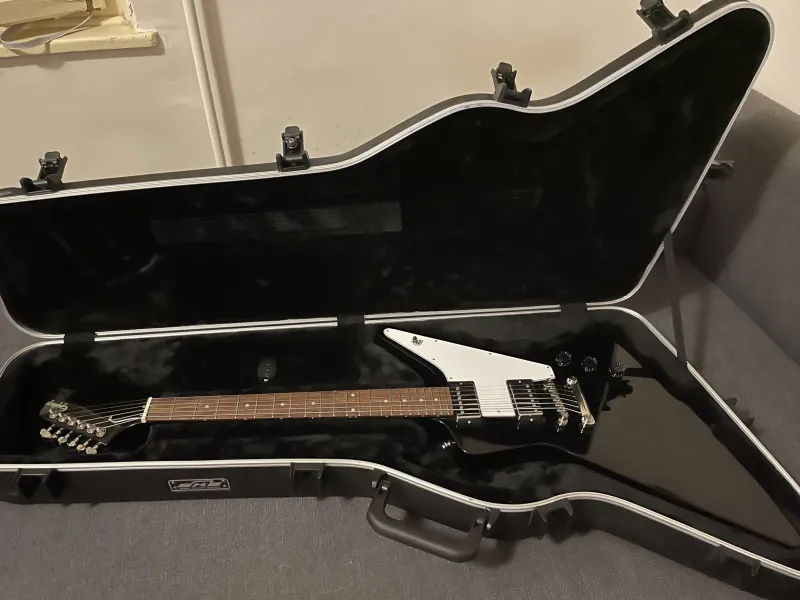 Epiphone Explorer Ebony Guitarra eléctrica